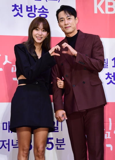 [TEN포토] 유이-고주원 '비주얼 커플'