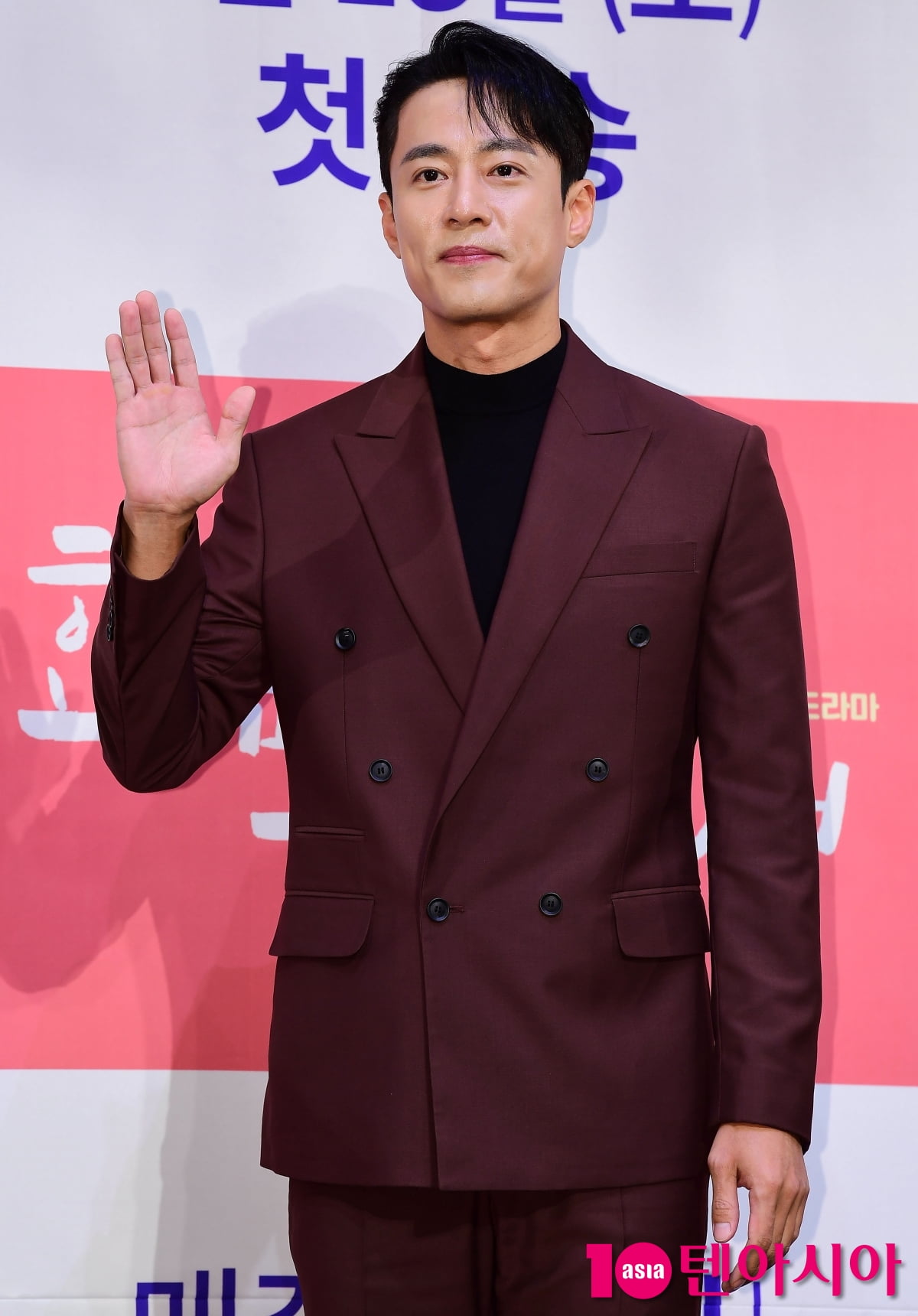 [TEN포토] 고주원 '훈훈한 비주얼'
