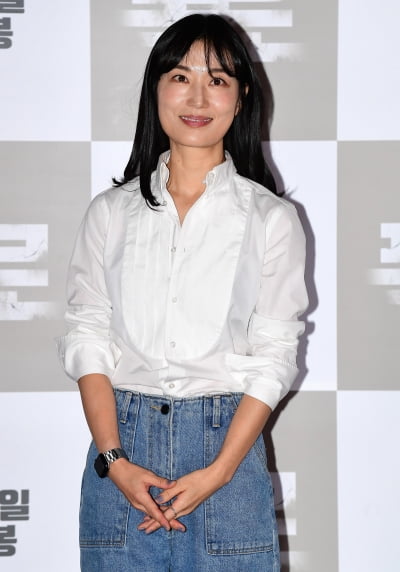 [TEN포토] 공상아 '연극이 아닌 영화로 만나요'