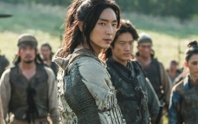 이준기 '은섬-사야' 배냇벗 전쟁신 비하인드…"대규모 전투+개인적 활약"('아라문의 검')