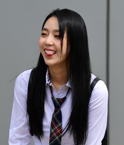 [TEN포토] 예원 '귀엽게 혀 빼꼼'