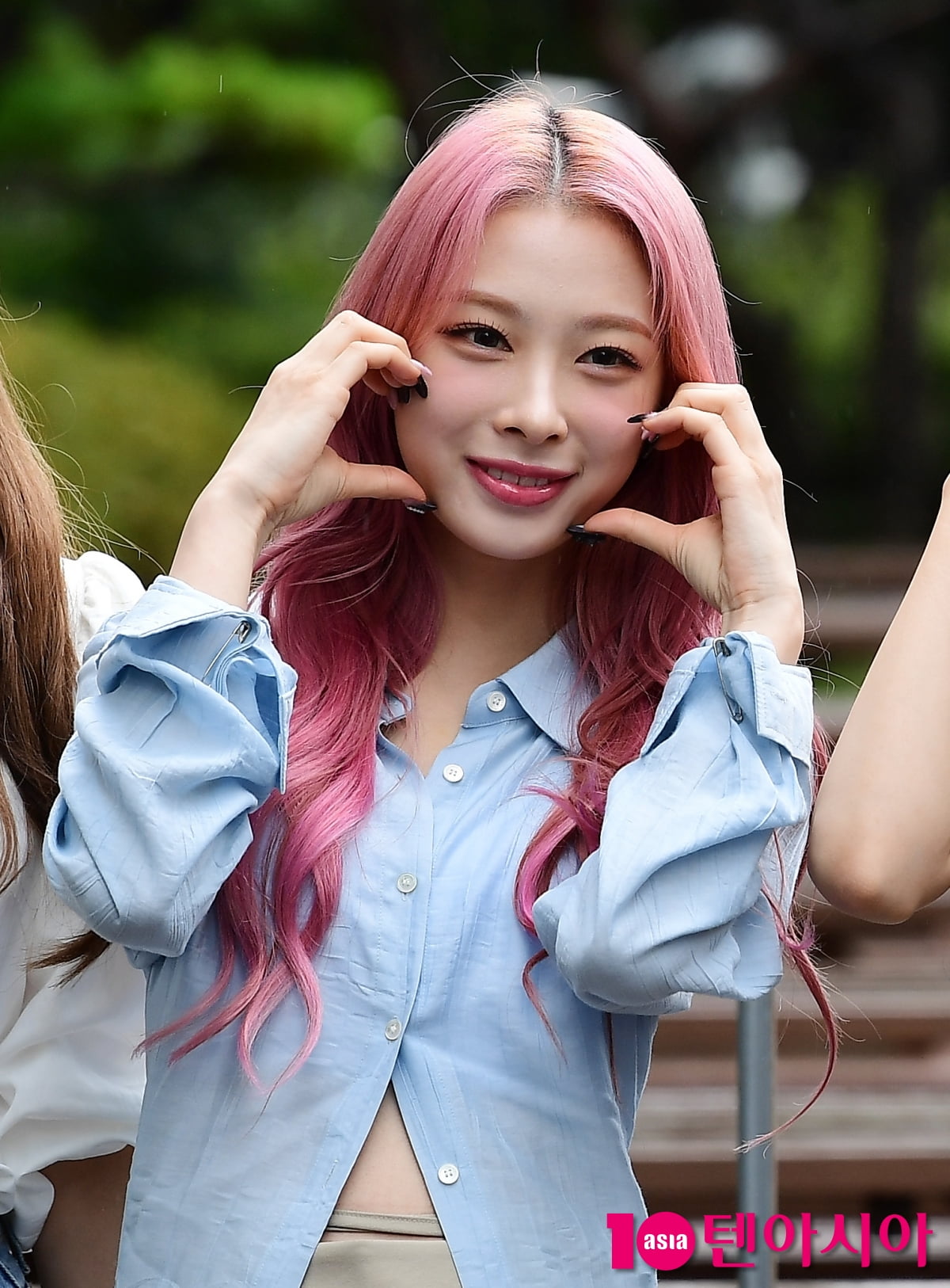 [TEN포토] 로켓펀치 윤경 '사랑스러움 한가득'
