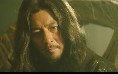 [종합] 이준기, 신세경과 재회의 눈물 키스…김옥빈에 정체 발각됐다 ('아라문의검')