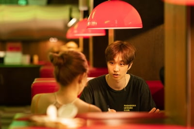 '발레리나' 이충현 감독, 韓 액션 새로운 기준 내놓을까