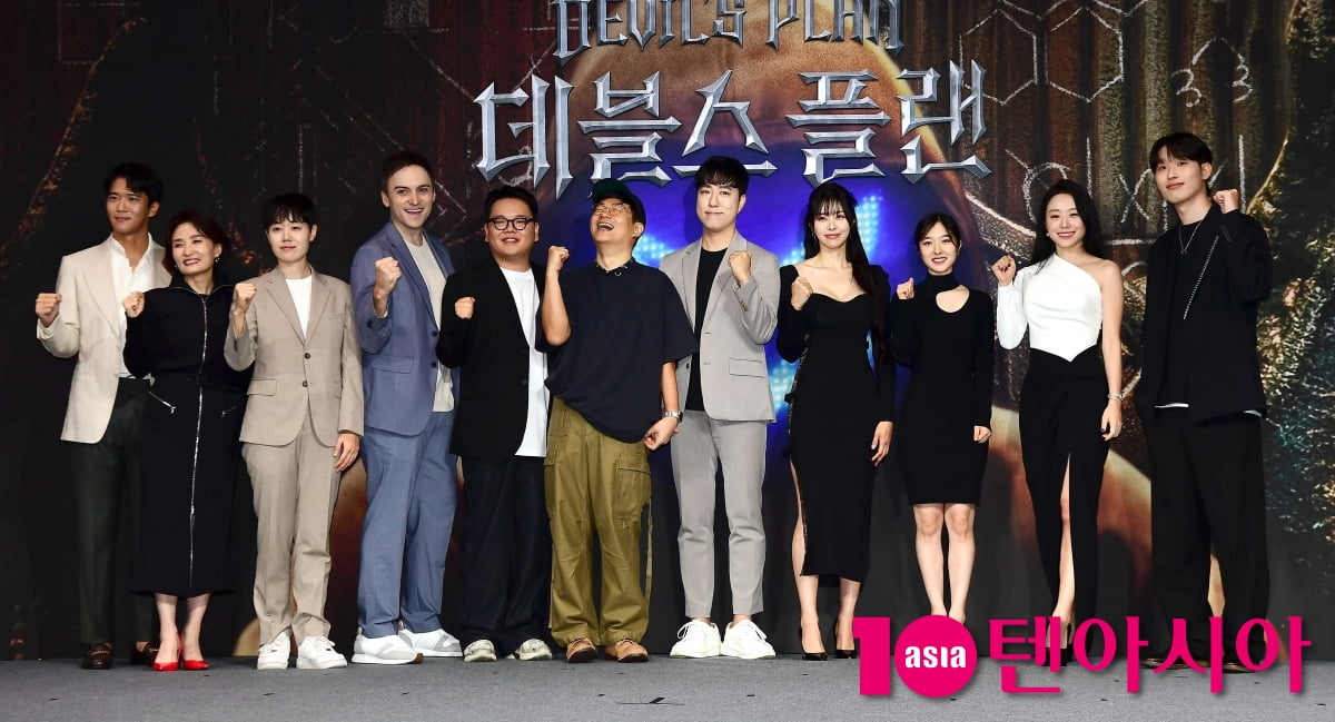 [TEN포토]두뇌 서바이벌 '데블스 플랜' 주역들