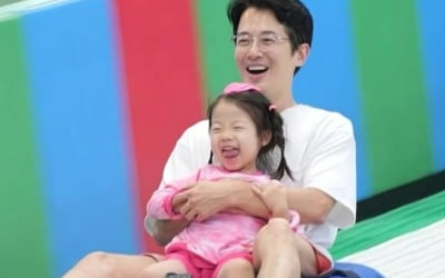 Phillip Choi was moved by his first visit to a kids cafe with his son, who survived stage 4 childhood cancer