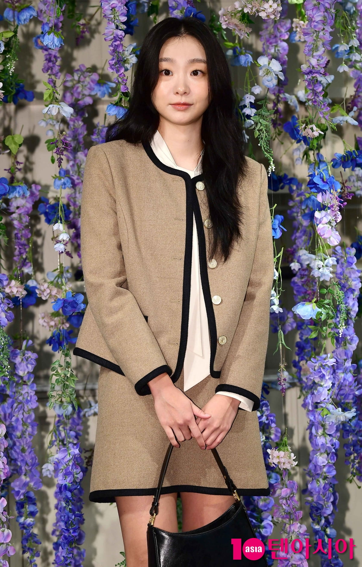 김다미, 가을을 입은 여신...꽃 보다 빛나는 미모[TEN포토+]