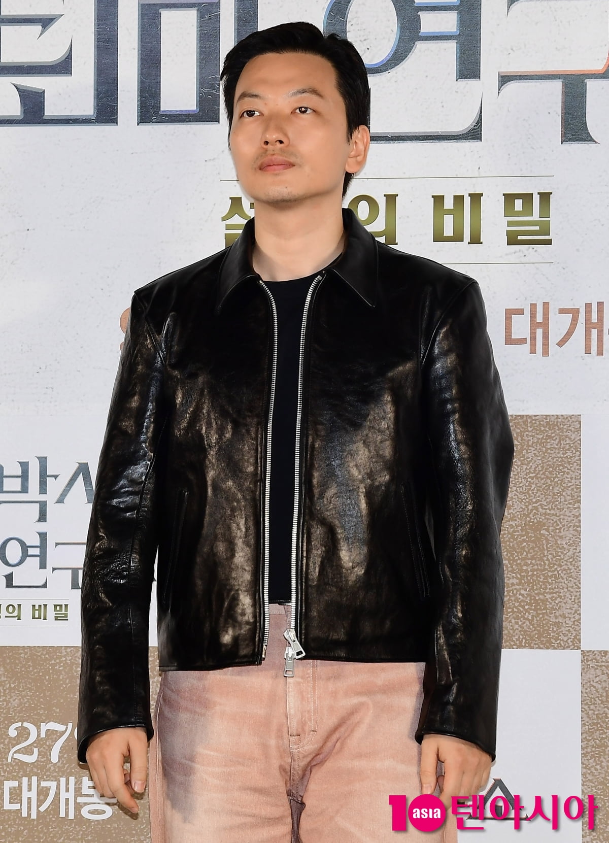 '천박사' 강동원표 판타지의 확장 "1차원 매력 '전우치'와 달라" [종합]