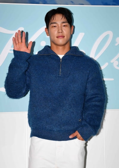 [TEN포토] 윤성빈 '태평양 어깨'