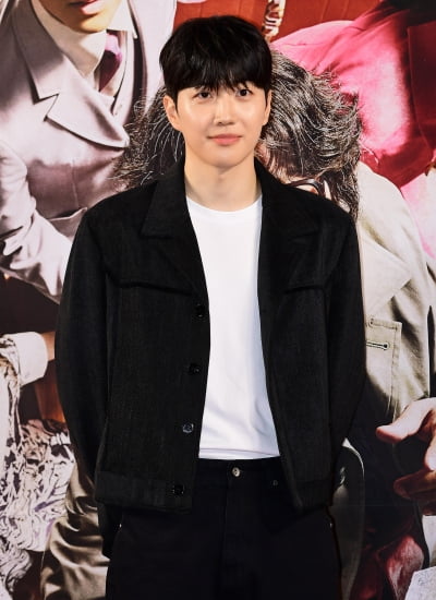 [TEN포토] 강훈 '따뜻한 멍뭉미'