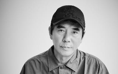 '거미집' 김지운 감독, "운좋게 그 시대에 만난 송강호, 모든 감독의 페르소나 아닐까" [인터뷰②]