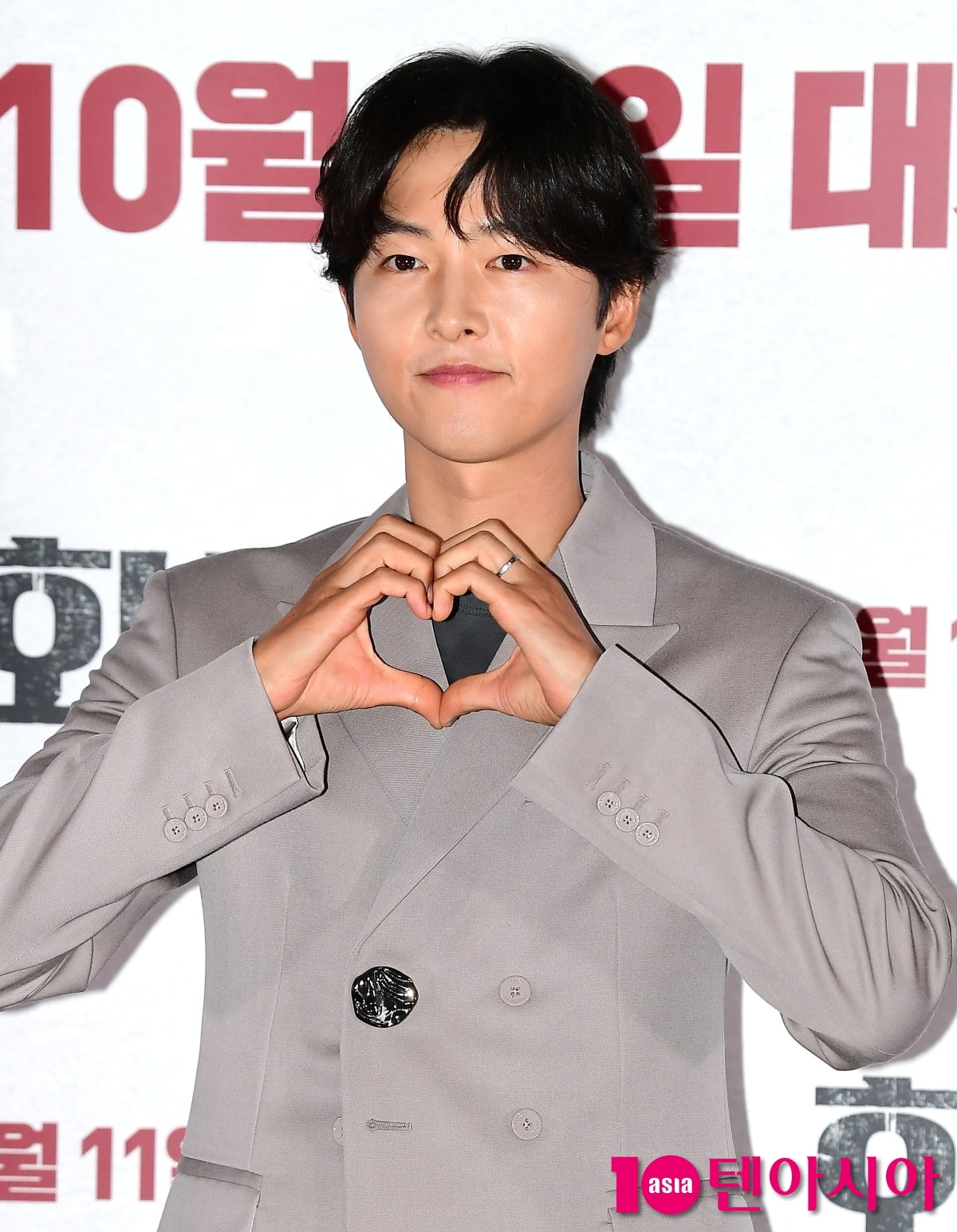 아빠 된 송중기, '화란' 노개런티→아들♥ 속 시원히 다 밝혔다 [TEN현장] 