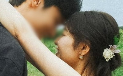 Model Lee Ho-yeon, who received Lee Da-in's bouquet, gets married