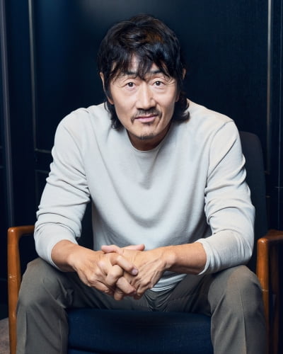 A Japanese reporter took the pen away and asked, “How do you feel?” Heo Jun-ho, behind Dokdo beliefs