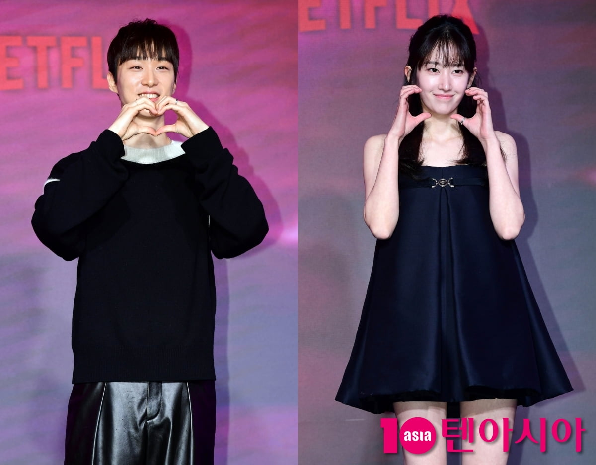 [TEN포토] 이충현 감독-전종서 '제발회에서 하트 뿅뿅'