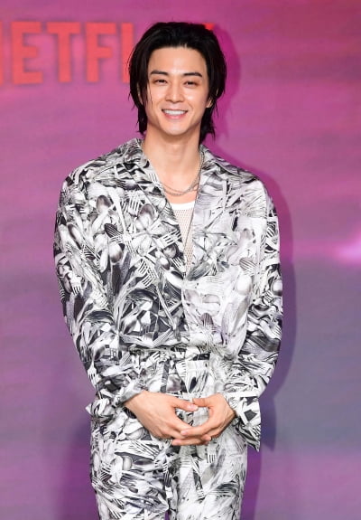 [TEN포토] 김지훈 '웃고 있는 빌런'