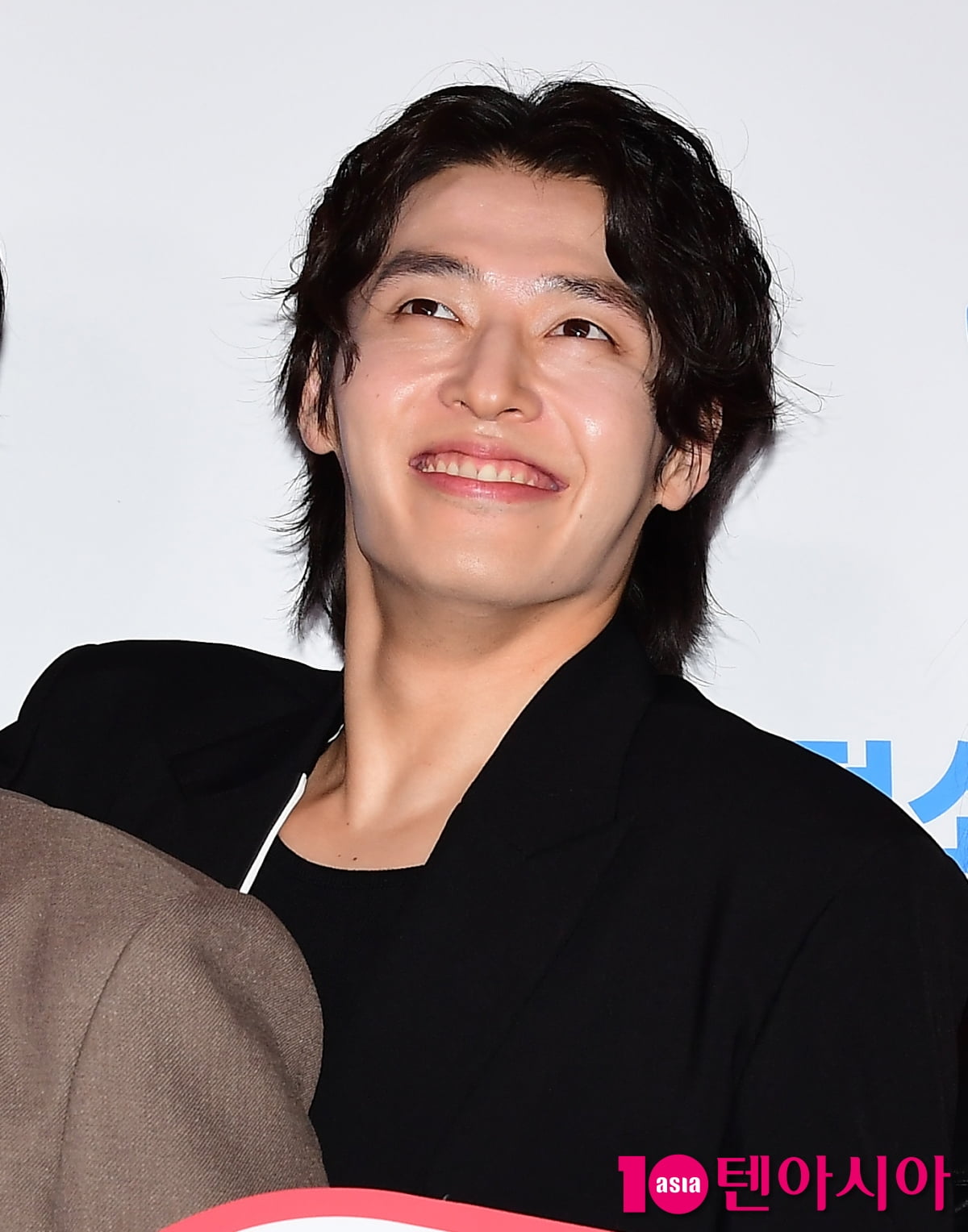 [TEN포토] 강하늘 '짐 캐리 미소'