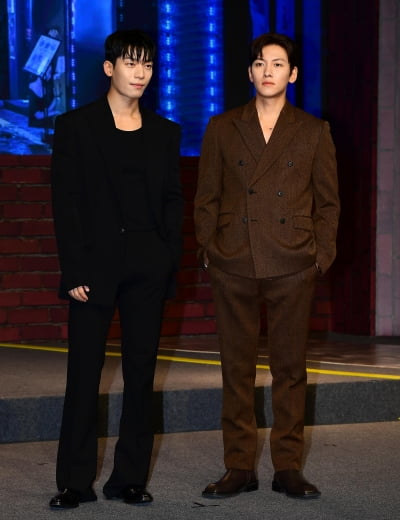 [TEN포토] 위하준-지창욱 '둘다 멋짐'