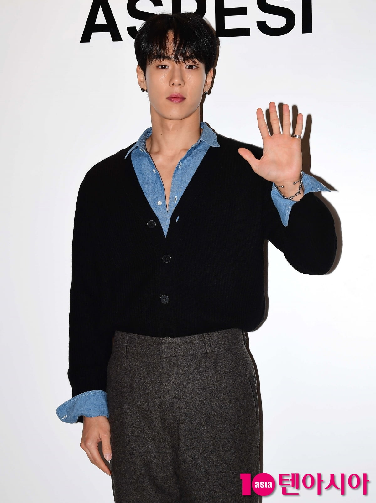 몬스타엑스 셔누, 가을감성 충만한 왕자님[TEN포토+]