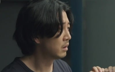 Drama 'Kidnapping Day' Yoon Kye-sang faces crisis
