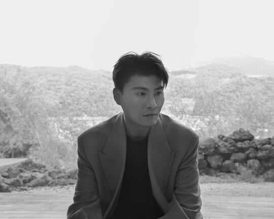 카더가든, '내일의 우리' MV 공개...'악귀' 홍경 주연