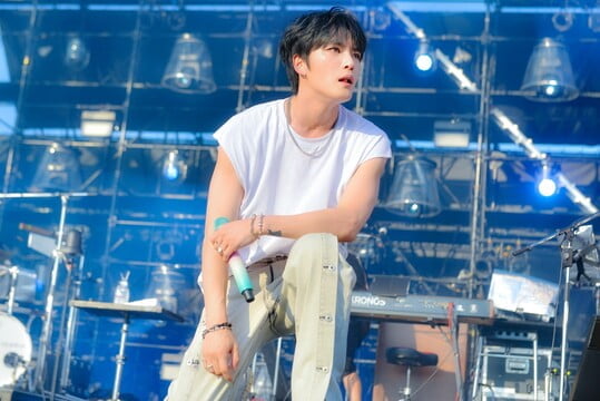 김재중, 日 페스티벌 무대 예상치 못한 사고에도 '특급 센스' 발휘
