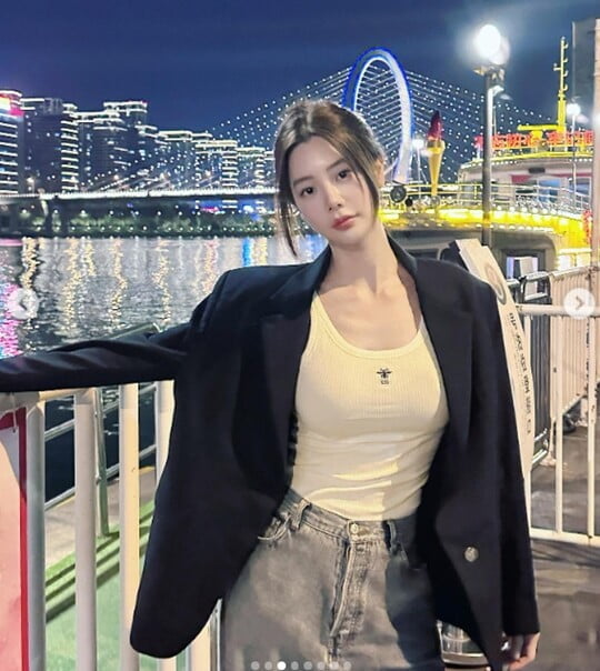 (사진=클라라 SNS)