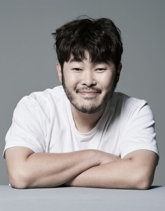 사진=에프엘이엔티 제공