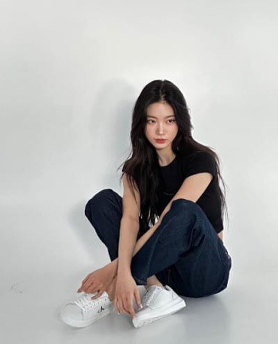 Reseraphim Kazuha, the number one innocent beauty among 4th generation idols