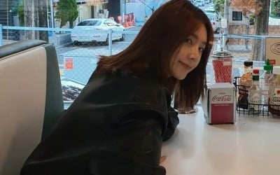 Cho Ye-young and Han Jeong-min, a couple with the same tastes