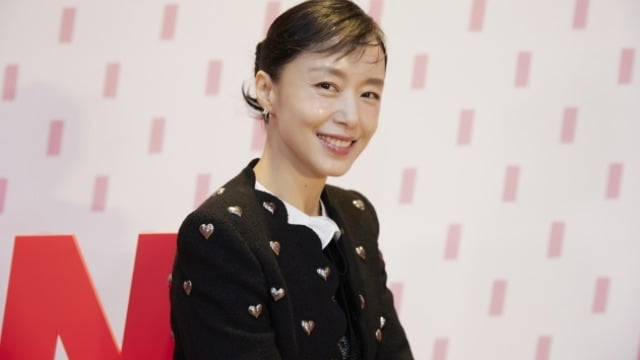 Jeon Do-yeon, who raised her niece as her daughter, scandal with math instructor