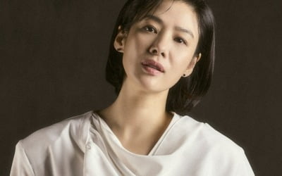 Kim Hyun-joo, “The late Kang Soo-yeon, an unspeakable legend”