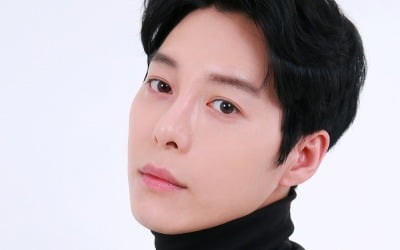 Han Ki-woong confirmed to appear in 'Secret Woman' instead of Eru