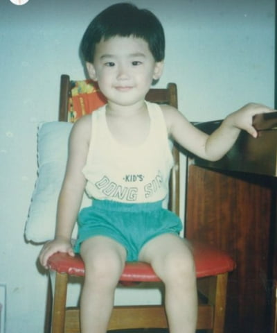 Lee Jong-seok, this child grows up to become Lee Ji-eun's lover.