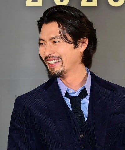 Hyun Bin and Hwang Jung-min's 'Negotiation' tops box office for 8 consecutive days