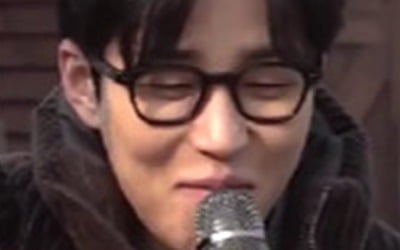 DinDin and Kim Jong-min held a guerrilla concert, but the audience fell asleep