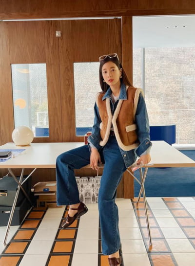 Ki Eun-se, she's not Suzy from the old lady world for nothing.