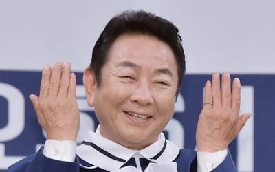 The late Heo Cham, a 'national MC' who turned a blind eye after battling liver cancer