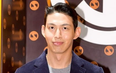 Choi Jeong-won "False allegations of adultery, strict judgment by law"