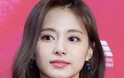 Twice's Tzuyu buys '4 billion penthouse' for her mother