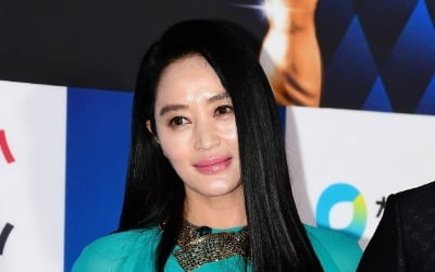 'UNICEF Goodwill Ambassador' Kim Hye-soo donates to Turkiye children