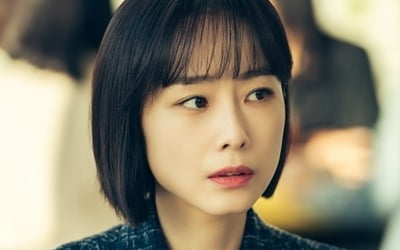 Hong Soo-hyun, husband's mistress who committed an affair was brought to her knees