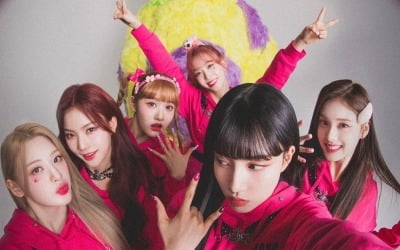'Comeback D-1' STAYC releases M/V teaser for title song 'Teddy Bear'