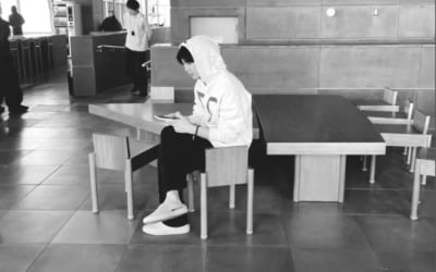 BTS RM reveals boyfriend photo wearing hoodie