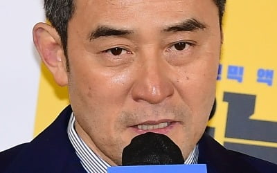 Choi Min-soo, “Park Seong-gwang, you look like you're not listening.”