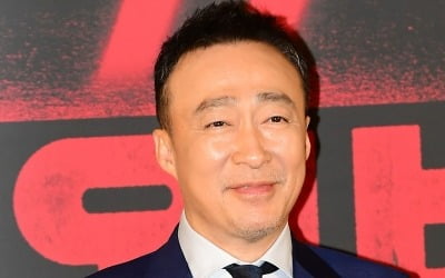 Lee Sung-min meets Park Myung-soo on 'Radio Show'