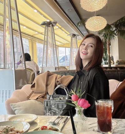 Jo Ye-young, there was someone to enjoy Valentine's Day with.