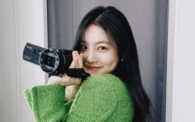 Shin Ye-eun, fresh smile, visual already full of spring scent