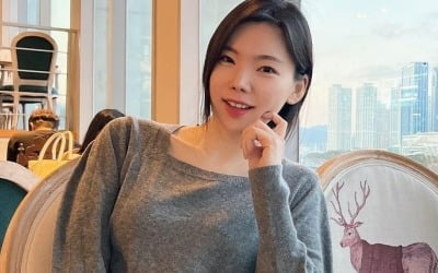 Lee Da-eun goes on a date in Busan, forgetting about raising children