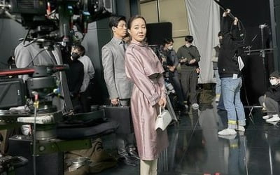 Uhm Ji-won, the reason why she made a special appearance in 'Jeong-i'